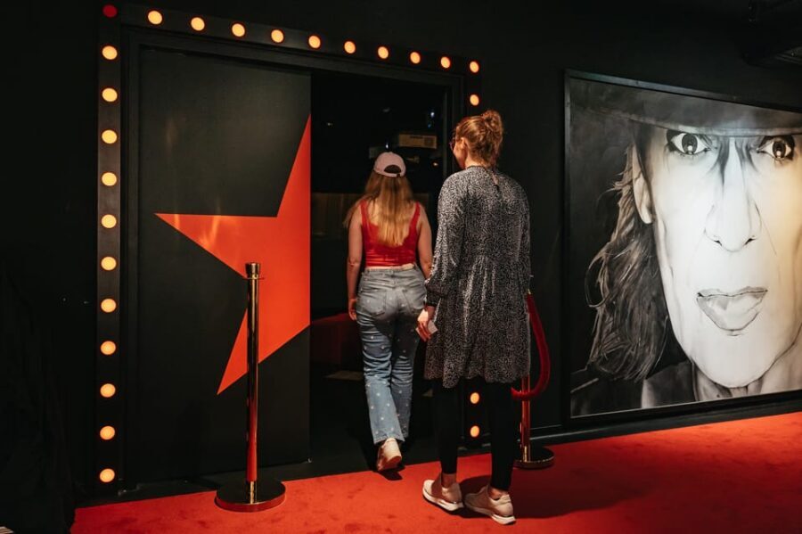 Express-Tour Panik City Udo Lindenberg Multimedia Experience - Who this experience suits best (and who might not)