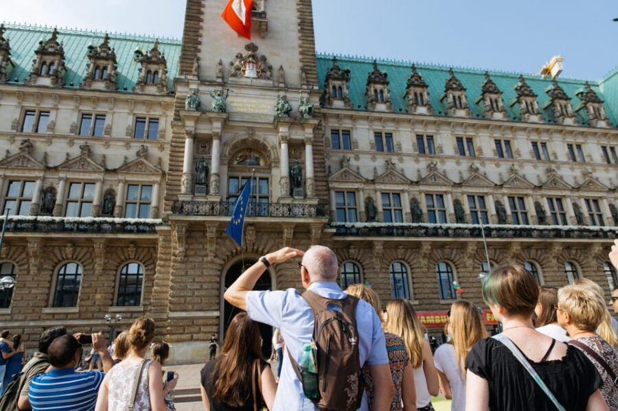 German Hamburg Historic City Center Pay-What-You-Want Tour - Starting at the Town Hall (and finding your guide in yellow umbrellas)