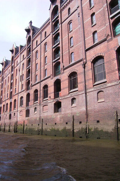 Hamburg: 1-Hour Harbor Cruise - What You See in One Hour: Speicherstadt, HafenCity, and the Elbe Highlights