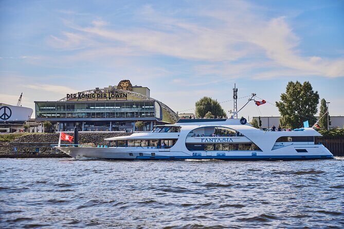 Hamburg: 2-Hour Harbor Cruise - Key things I’d point out before you go