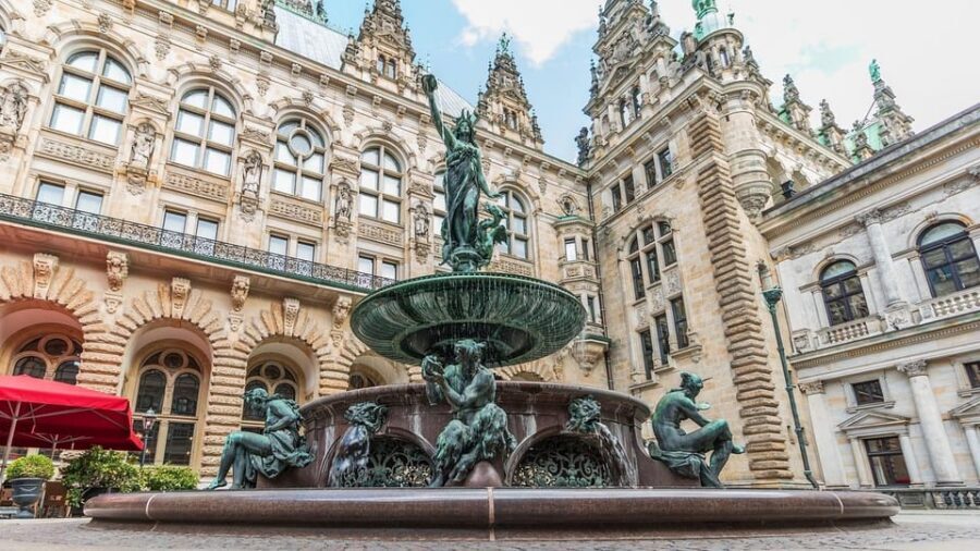 Hamburg: Discover Hamburg from landmark to landmark - Logistics that matter: meeting point, walking comfort, and the language