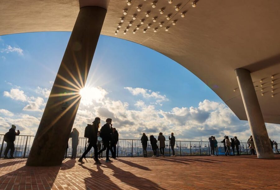 Hamburg: Elbphilharmonie Highlights and Plaza Guided Tour - The ride up: Europe’s longest curved escalator