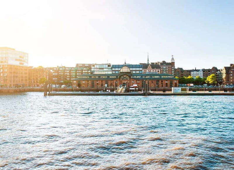 Hamburg: Grand Harbor Tour by Traditional Barge - Pier 3 check-in and boarding on Prüsse
