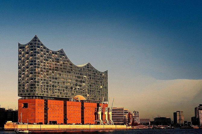 Hamburg Guided Bike Tour: Tradition and Modernity, Elbphilharmonie (min.4) - Chilehaus: getting the details right while you pedal past