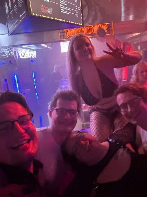 Hamburg: Neighborhood tour with a former dominatrix - A secret stop: one small detour that changes how you read the Kiez