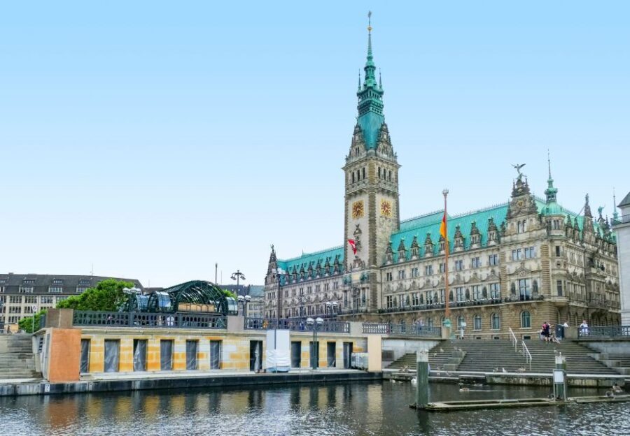Hamburg: Old Town Highlights Private Walking Tour - Key things to know before you go