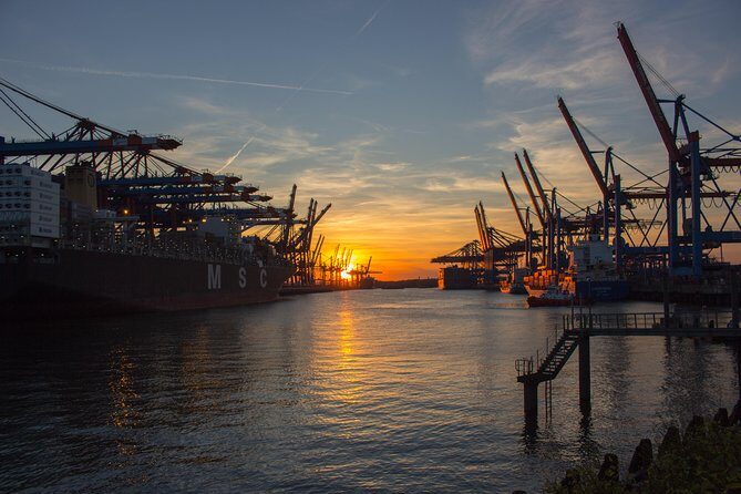 Hamburg Port Promenade Tour - Neumühlen’s meaning: fish trade, warehouses, and new uses
