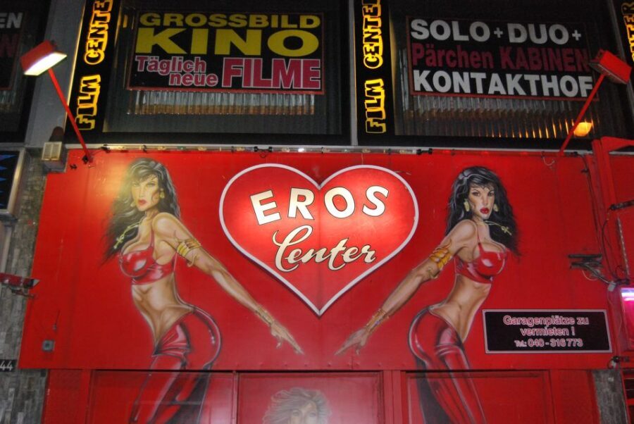 Hamburg: The Ultimate Sex, Drugs, and Hotdog Tour - Key highlights worth your time