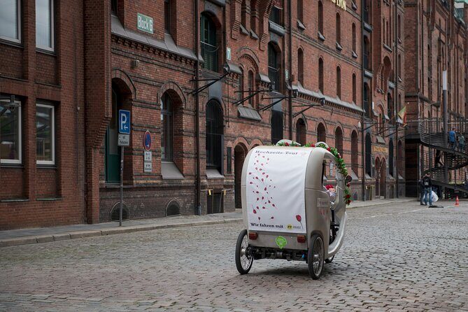Private Hamburg rickshaw tour for 2 people - Speicherstadt: UNESCO warehouses, free entry, and instant atmosphere