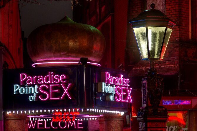 Private Tour: Hamburg St Pauli Nightlife District - Upgrade options: sparkling wine, beer, or liquor in a local bar