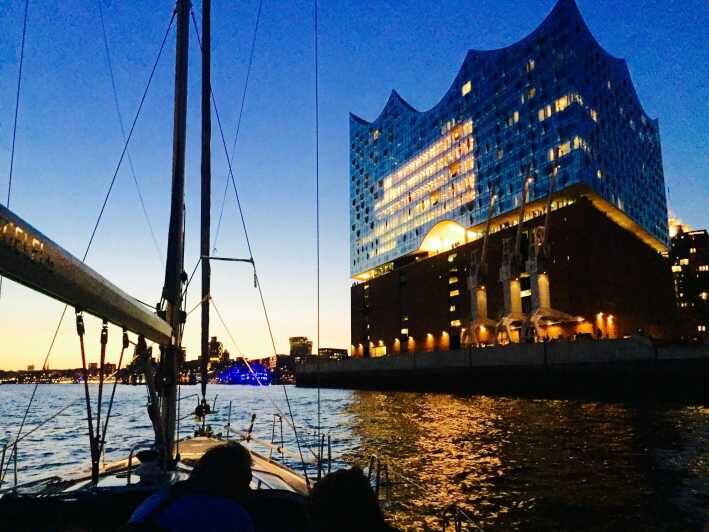 Sailing trip ''the Elbe by night", Hamburg/Elbe - The 4 Hours You’ll Actually Spend: From Before Dusk to Back in Harbor