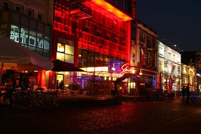 Short walk St. Pauli - the St. Pauli quickie - St. Pauli Quickie: why this 8 pm walk hits hardest at night