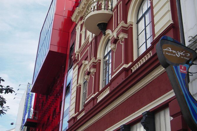 Short walk St. Pauli - the St. Pauli quickie - Reeperbahn: the glittering mile in a way you can actually navigate