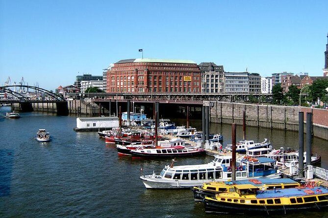 Speicherstadt and HafenCity Tour of Hamburg with German speaking guide - Why Speicherstadt and HafenCity in Two Hours Works